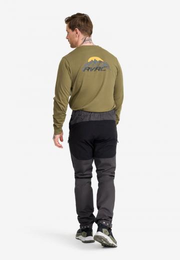 Спортивные штаны