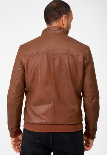 Куртка бомбер