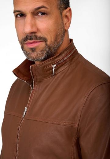 Куртка бомбер