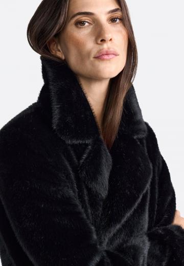 Шерстяное пальто