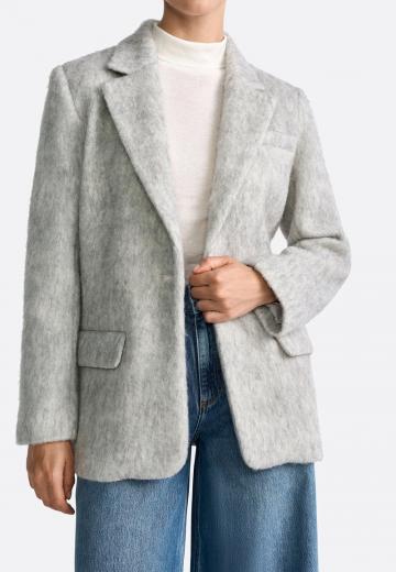 Короткое пальто