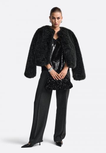 Топ на бретельках