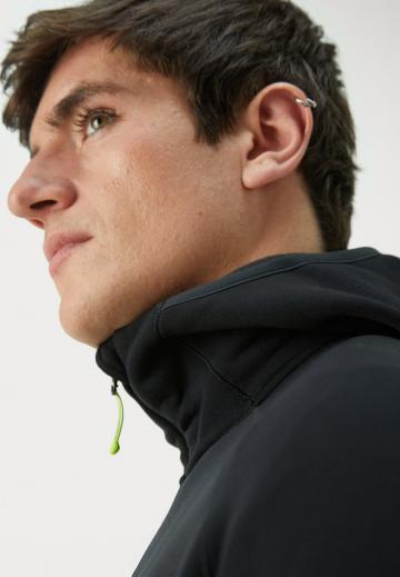 Флисовая куртка