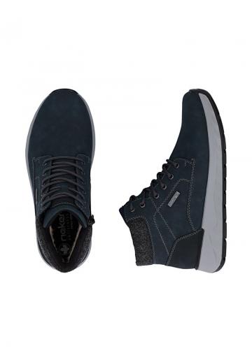 Зимние ботинки