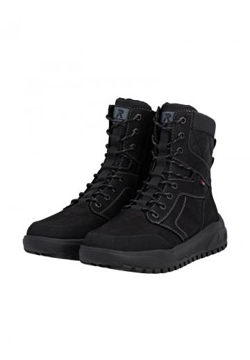 Ботинки на шнуровке