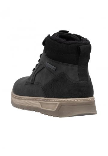 Зимние ботинки