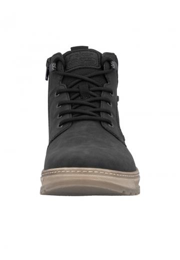 Зимние ботинки