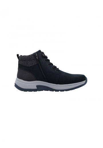 Зимние ботинки