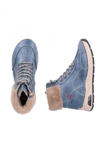 Сапожки на танкетке