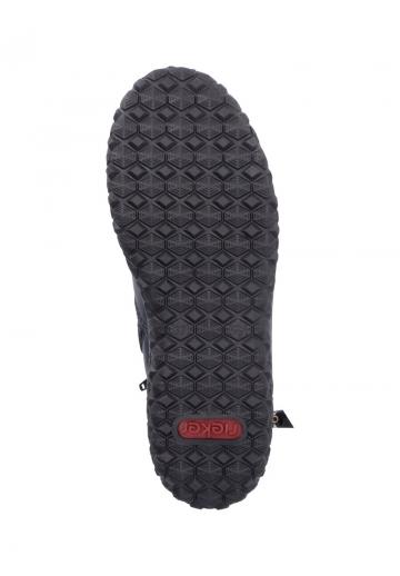 Сапожки на танкетке