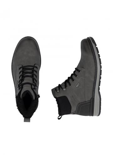 Зимние ботинки