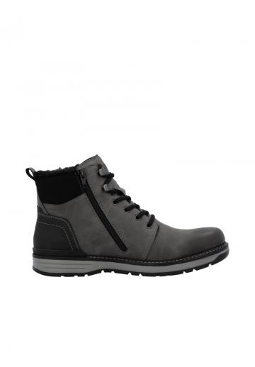 Зимние ботинки