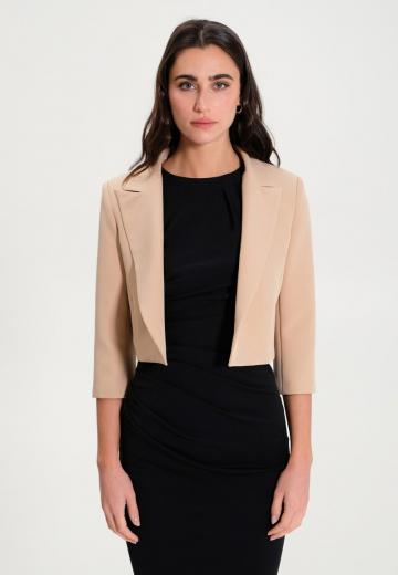 Короткий блейзер