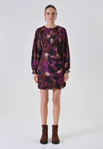 Короткое платье