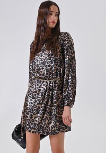 Короткое платье