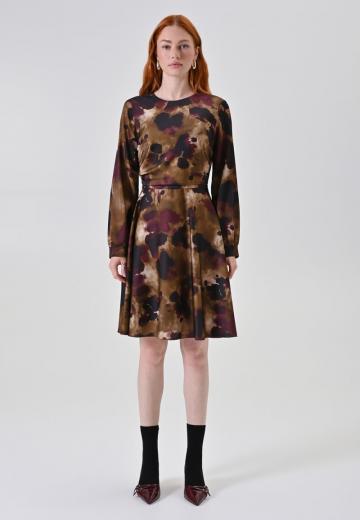 Короткое платье