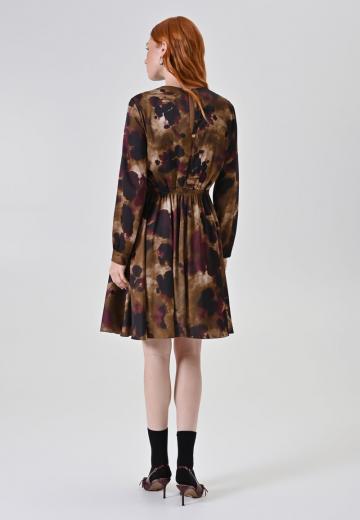 Короткое платье