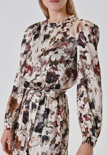 Короткое платье