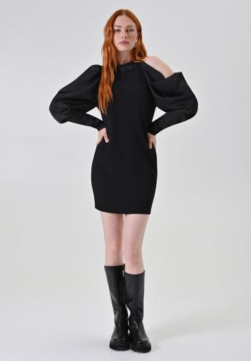 Короткое платье