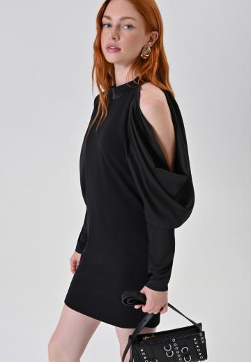 Короткое платье