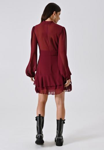 Короткое платье