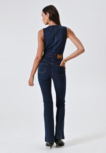 Джинсовая жилетка