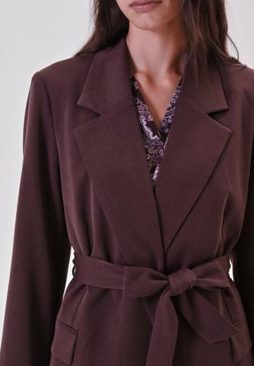 Короткое пальто