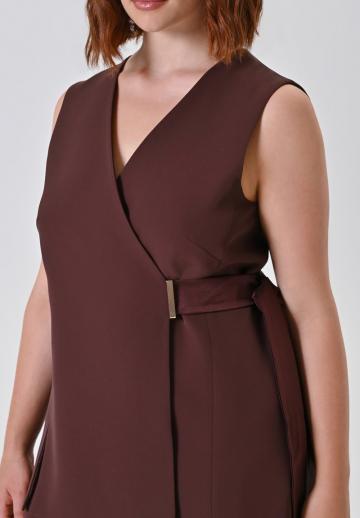 Длинный жилет