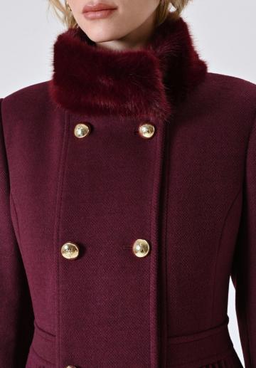 Шерстяное пальто