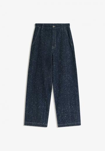 Прямые джинсы