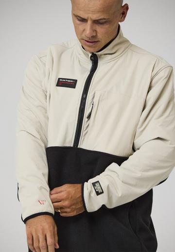 Флисовая куртка