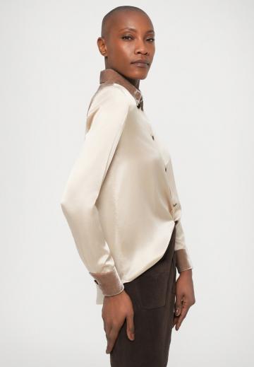 Атласная блузка