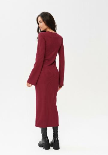 Платье футляр