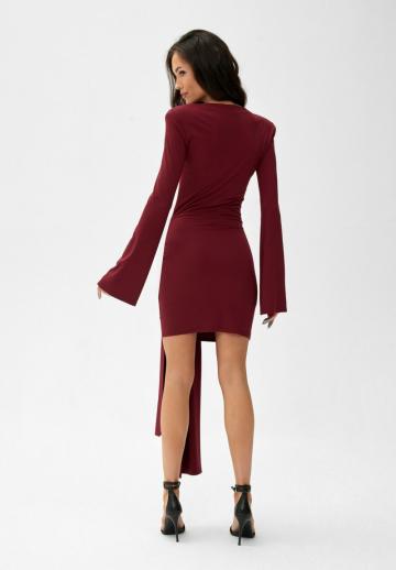 Платье футляр