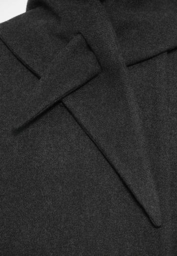 Короткое пальто