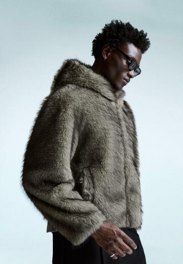 Зимняя куртка