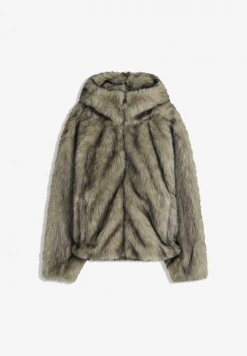 Зимняя куртка