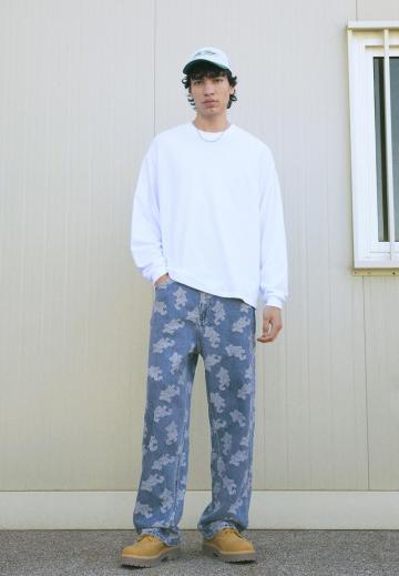 Прямые джинсы