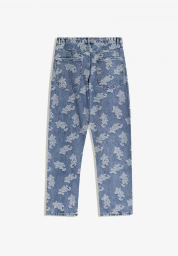 Прямые джинсы