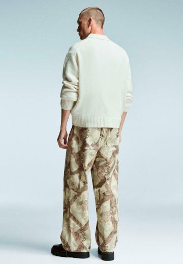 Прямые джинсы