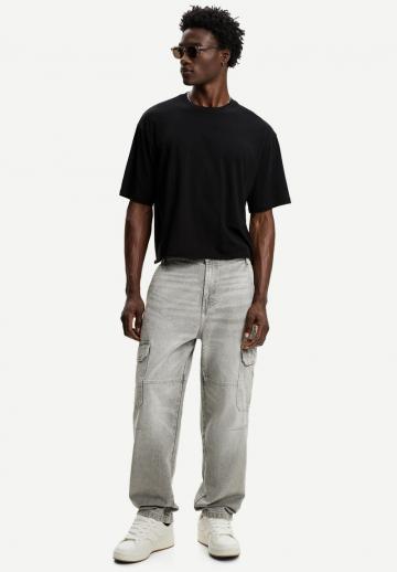 Свободные джинсы