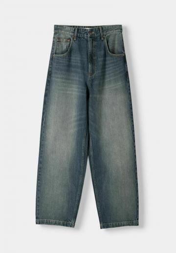 Свободные джинсы