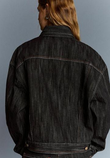 Джинсовая куртка
