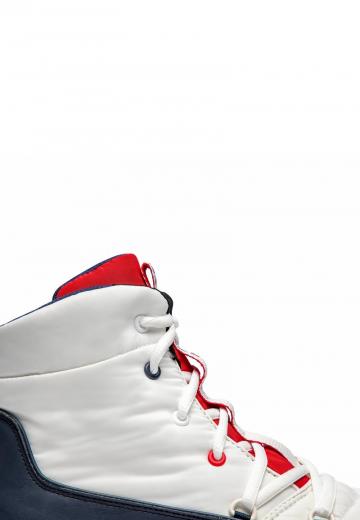 Ботинки на шнуровке