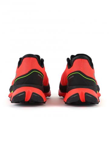 Беговые кроссовки