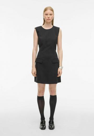 Короткое платье