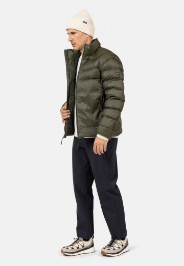 Зимняя куртка