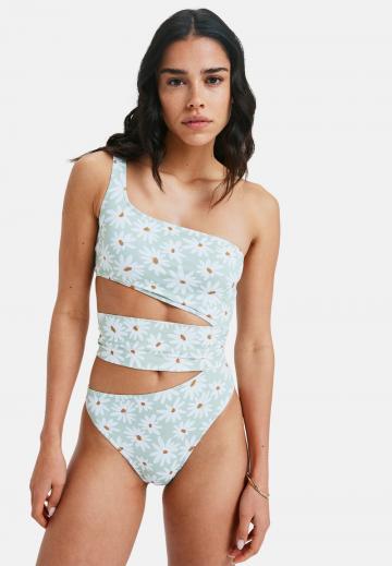 Слитный купальник