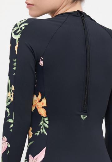 Слитный купальник