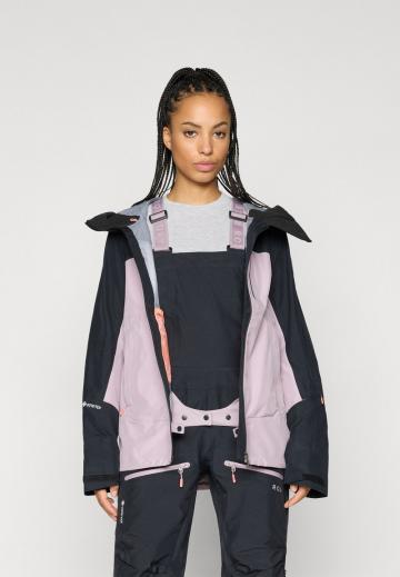 Спортивная куртка